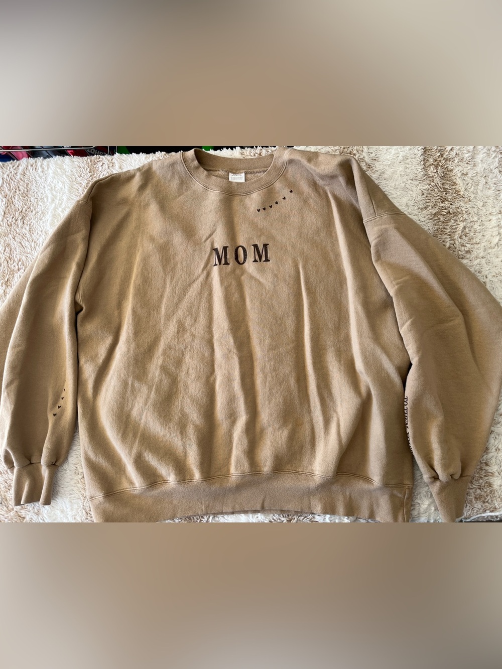 MOM Graphic Kids Sweatshirt in Tan